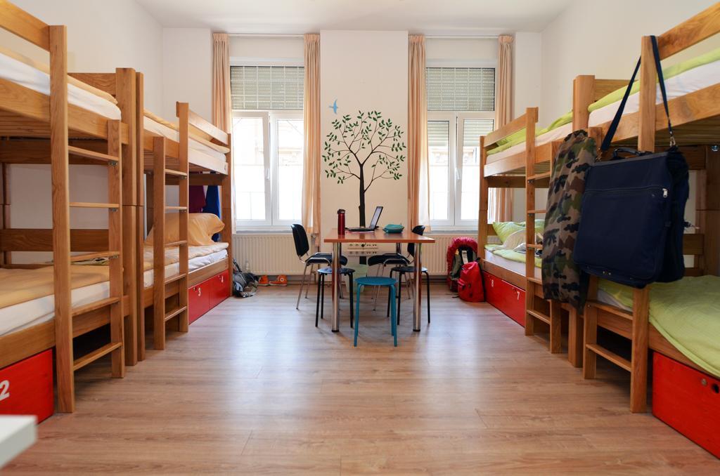 Hostel Temza Zagreb Habitación foto